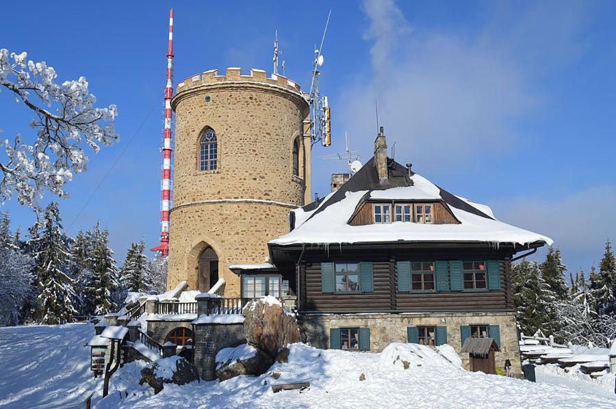 Old House In Forest Kremze Exterior photo